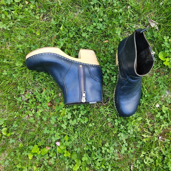 Swedish Hasbeens, Women's Leather Ankle Boot, gently used - sz 39 - $200 - Picture 3 of 13